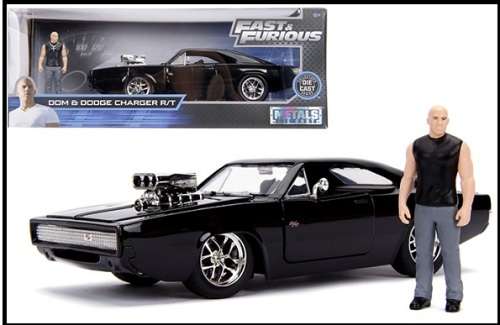 JADA Diecast Model Car Movie Film TV Fast & Furious Dodge Charger RT 1970 + Dom Figurine 1/24 scale