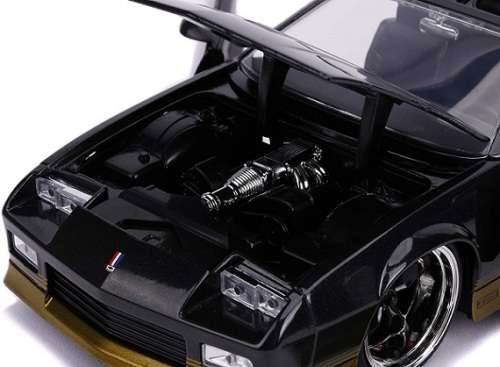 JADA Diecast Model Car Big Time Muscle 31457 Chevy Chevrolet Camaro 1985 1/24 scale new in pack