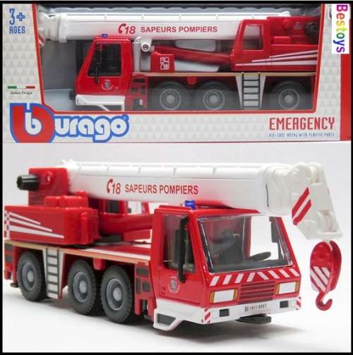 Burago Diecast Model Truck Extending Crane Fire Engine Truck 1/50 scale new in pack