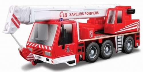 Burago Diecast Model Truck Extending Crane Fire Engine Truck 1/50 scale new in pack