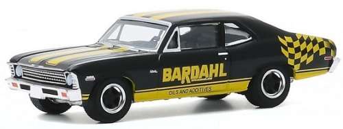 Greenlight Diecast Model Car Running on Empty Chevy Chevrolet Nova 1972 "Bardahl" 1/64 scale new