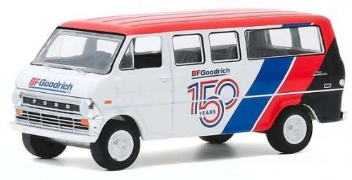 Greenlight Diecast Model Car Running on Empty Ford Club Wagon 1971 "BF Goodrich 150 yrs" Anniv 1/64