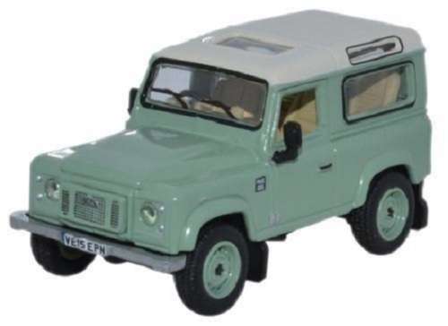Oxford Diecast Model Car LRDF007HE Land Rover Defender 90 Stationwagon Heritage Release 1/76 OO rail