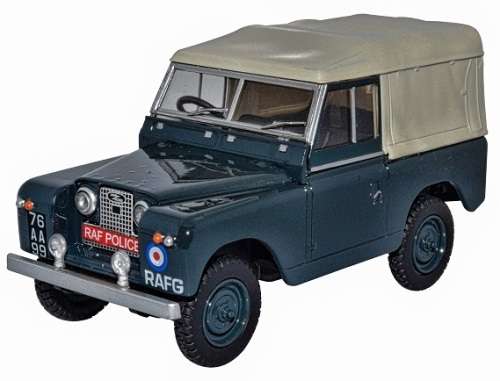 Oxford Diecast Model Car LR2S007 Land Rover Series 2 SWB Canvas back RAF Police 1/76 OO railway scal