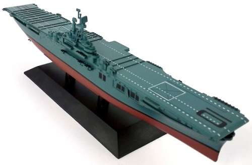 Atlas Edition Model Ship Collection USS Essex Aircraft Carrier 1942 Military WW II 1/1250 scale new