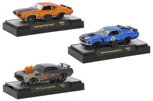 Castline M2 Diecast Model Car Wildcard Plymouth Cuda 440 1971 1/64 scale new in pack