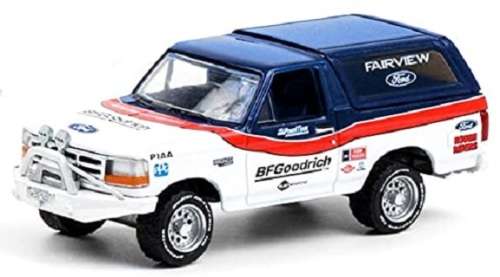 Greenlight Diecast Model Car Set Hitch & Tow Ford F 150 F150 1992 + Bronco 1992 + Flatbed trailer "B