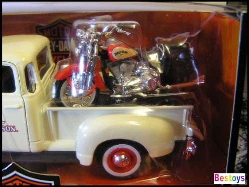 Maisto Diecast Model Car + Motorbike 32161 Chevy Chevrolet 3100 Pickup 1950 + Harley Davidson Herita