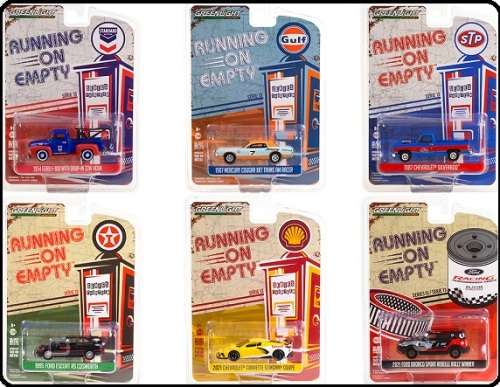 Greenlight Diecast Model Car Running on Empty Mercury Cougar XR 7 XR7 Trans Am Racer 1967 No 7 "Gulf