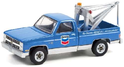 Greenlight Diecast Model Car Blue Collar Chevy Chevrolet C 20 C20 Scottsdale 1983 Tow Truck 1/64 sca