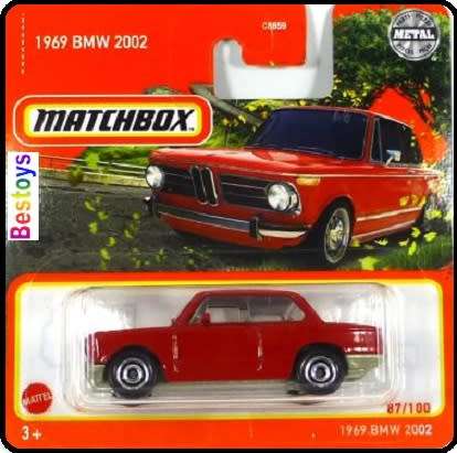 Matchbox Diecast Model Car 2022 87 / 100 BMW 2002 1969 1/64 scale new in pack