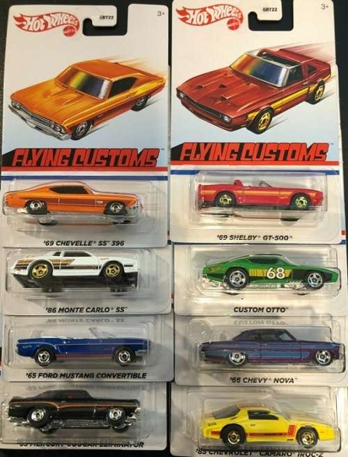 Hotwheels Hot Wheels Diecast Model Car Flying Customs Chevy Chevrolet Camaro IROC Z 1985 1/64 scale