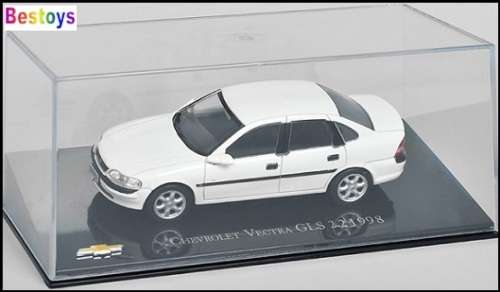 Chevy Diecast Model Car Collection Chevy Chevrolet Vectra GLS 2.2 1998 1/43 scale new in pack