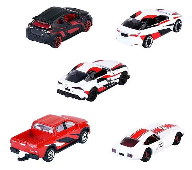 Majorette Set Toyota Racing 5 pk Hilux Yaris Corolla Supra 2000 GT