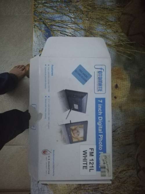 Fotomate 121L 7inch Digital Photo Frame