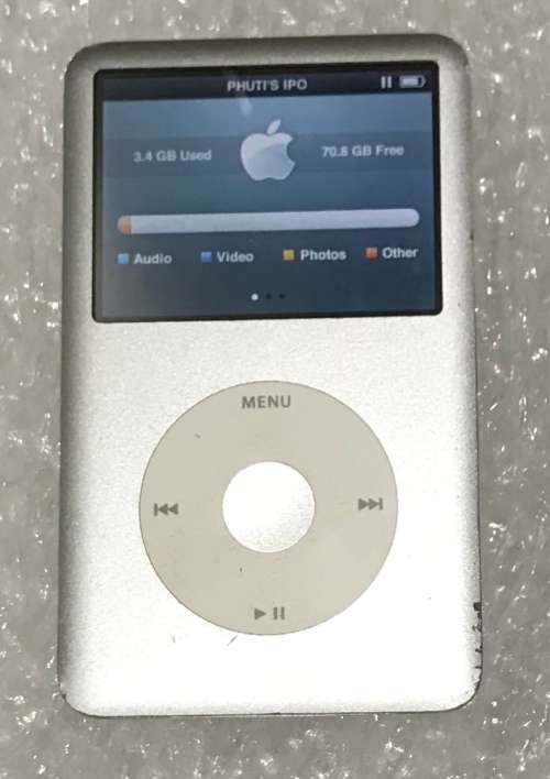 IPOD CLASSIC 80GB IN EXCELLENT CONDITION