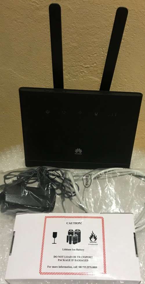 HUAWEI ROUTR B315s-936 4GB/LTE WORKING IN EXCELLENT CONDITION BLACK FRIDAY DEAL