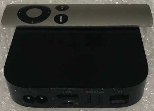 APPLE TV A1469 IN GOOD WORKING CONDITION-