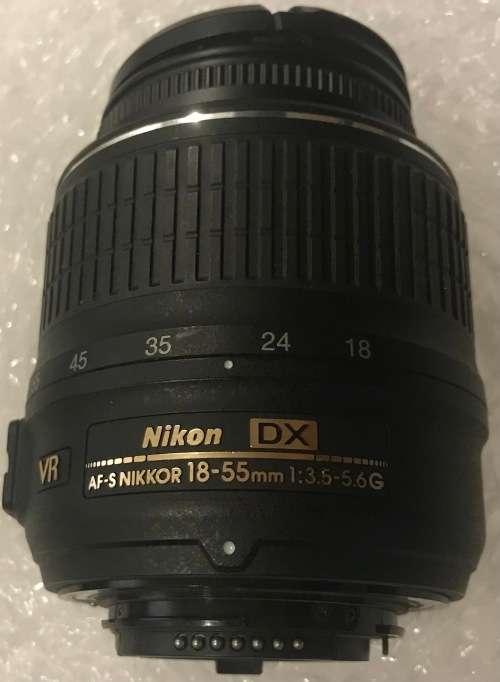 NIKON DX LENS AF-S 18-55mm 3.5-5.6G VR IN GOOD WORKING CONDITION