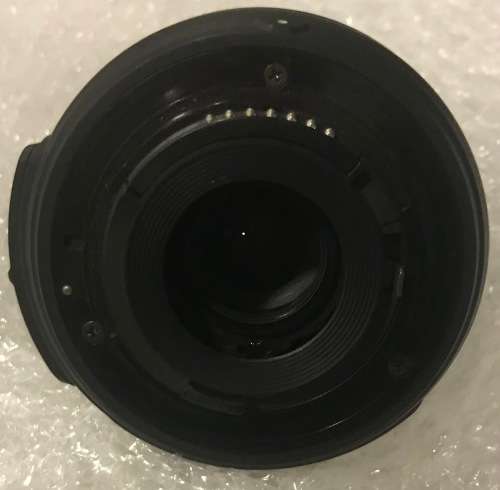 NIKON DX LENS AF-S 18-55mm 3.5-5.6G VR IN GOOD WORKING CONDITION
