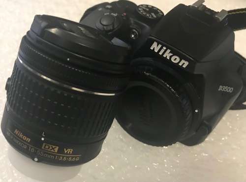 NIKON CAMERA D3500 WITH 18-55 DX VR LENS SET - CONDITION LIKE NEW