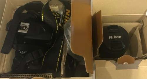 NIKON CAMERA D3500 WITH 18-55 DX VR LENS SET - CONDITION LIKE NEW