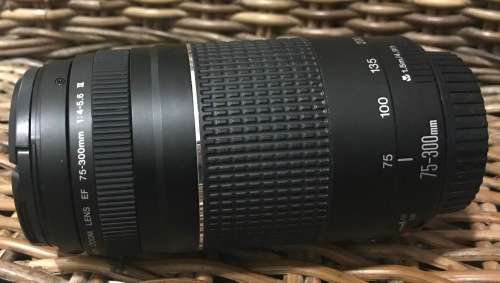 Canon Lens 75-300mm III IN Good workINg Condition - OFF