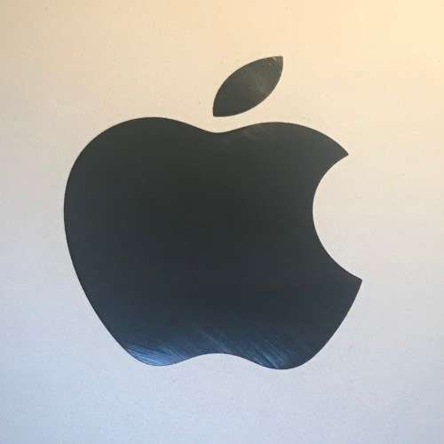 Imac (Retina 5K 27` MID2015) 3.3GHz Quad-Core Intel Core I5 32GB Ram 1TB Hdd  AMD Radeon R9 M290 2GB