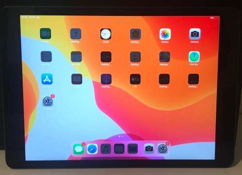 Apple ipad A2197(7th Generation) 32gb wifi only-Space Gray In Good Working Condition