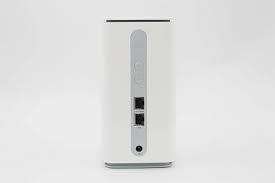 Oppo 5G CPE T1a - 5G ROUTER WORKS ONLY ON RAIN-Excellent Condition