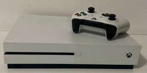 XBOX ONE S 1TB CONSOLE 4K - WHITE IN THE BOX - EXCELLENT CONDITION