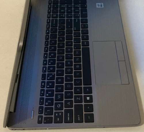 Hp 250 G8 i5 10th Gen 8gb Ram 128gb SSD + 500gb HDD in Fast & Excellent Condition