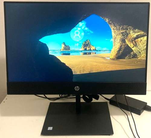 HP ProOne G5 AIO All In One PC 21.5 INCH i5-9th Gen 8GB 1TB In Good Working Condition