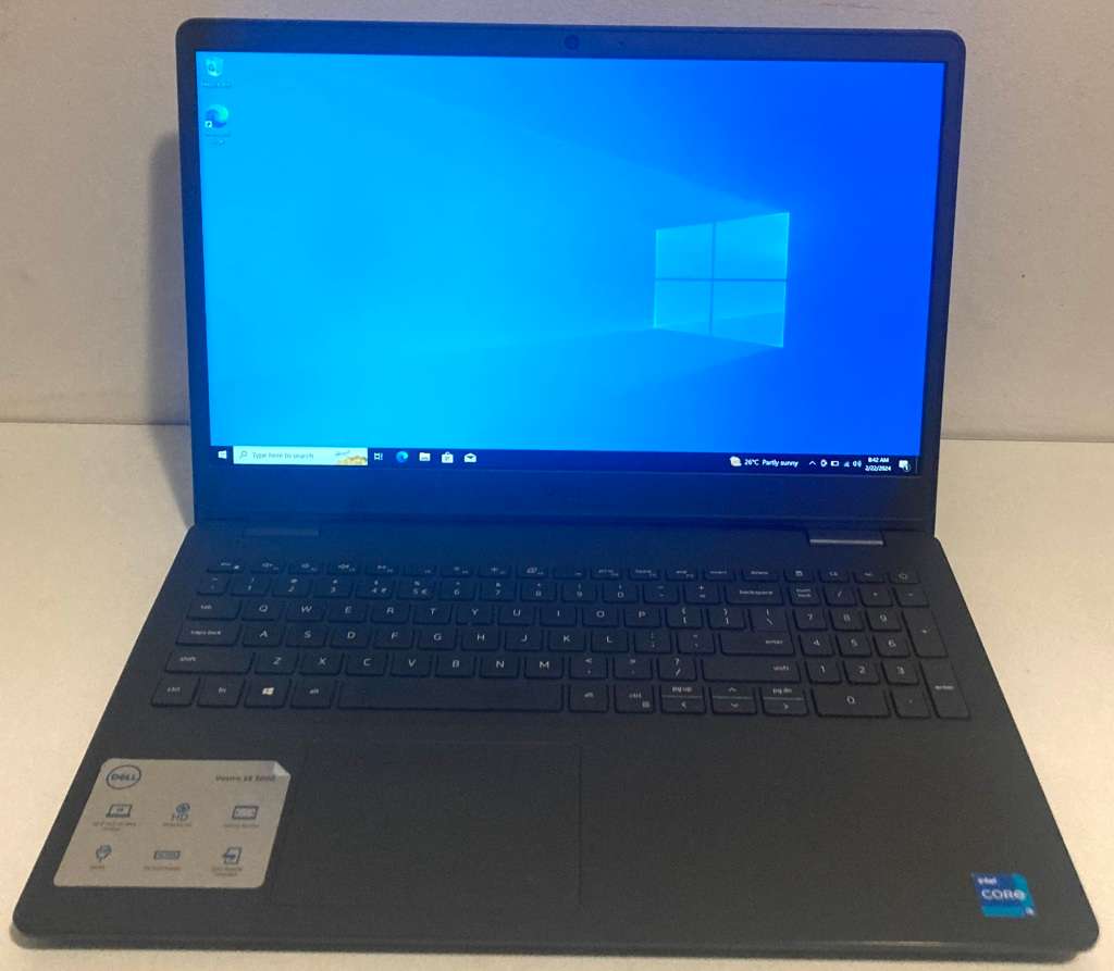 Dell VOSTRO 3500 15.6` i5 11th Gen 8gb ram 256GB SSD + 1TB HDD Good Working Condition