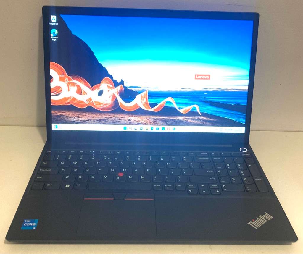 Lenovo E15 GEN 4 15` 12th Gen I5 8gb Ram 512Gb SSD Excellent Working Condition
