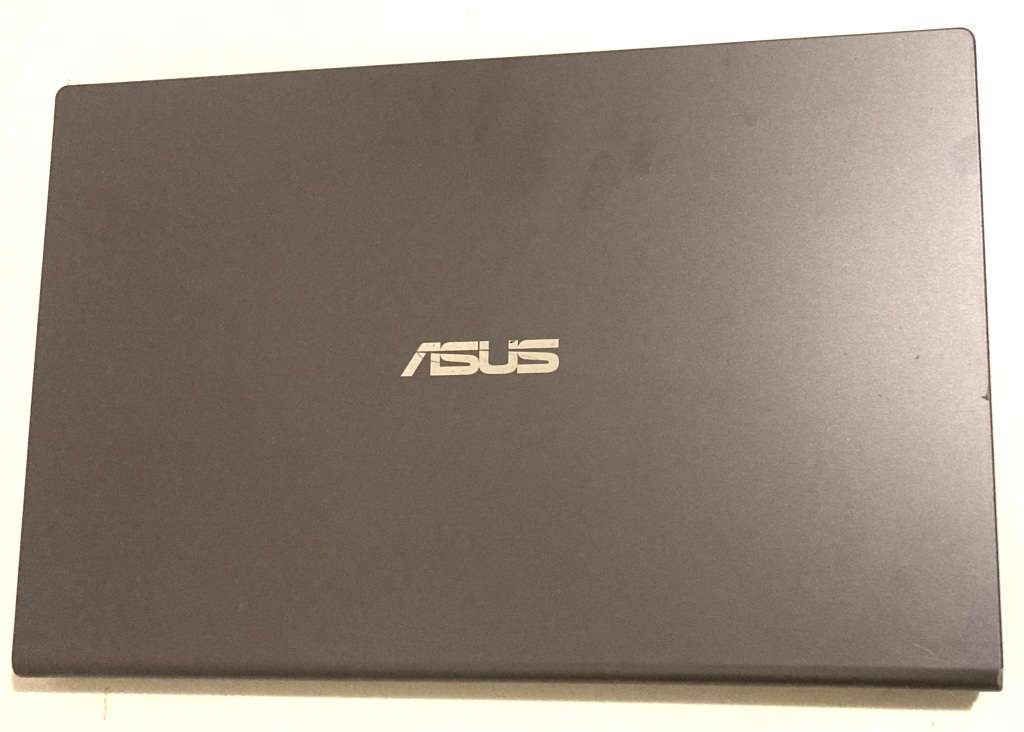 Asus VivoBook X515EA_P1511CEA i5 11th Gen 16gb Ram 512gb NVMe SSD Good Working Condition