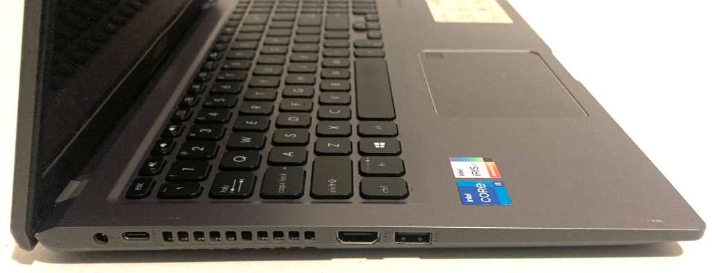 Asus VivoBook X515EA_P1511CEA i5 11th Gen 16gb Ram 512gb NVMe SSD Good Working Condition