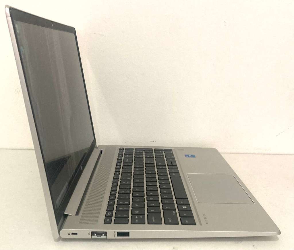 HP ProBook 450 15.6 Inch G10 13th Gen i5 8gb Ram 512gb SSd Excellent Working Condition