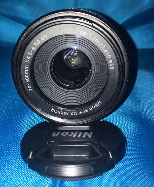 NIKON DX LENS AF 70-300 4.5-6.3G ED