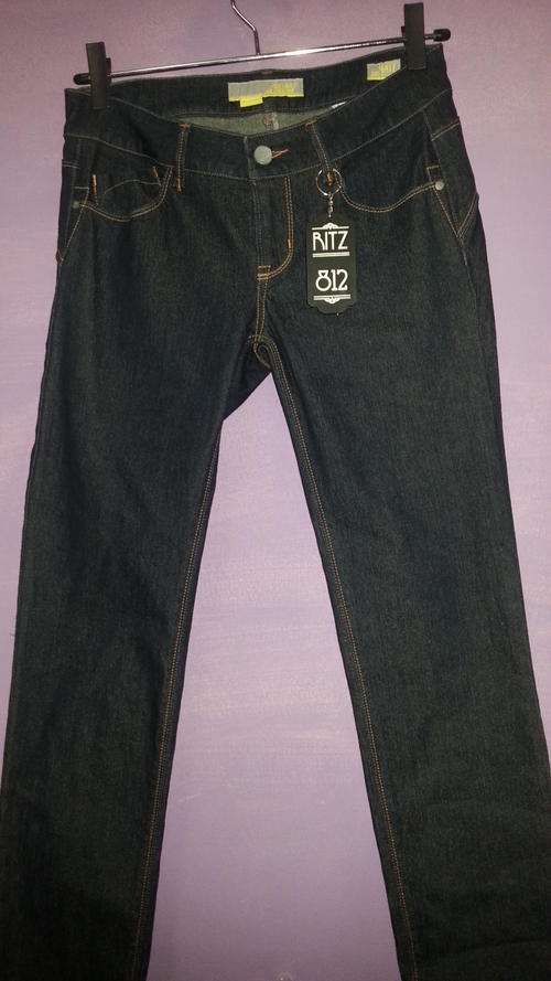 Ladies Ronald Sassoon Denim size 10/28 Brand New !