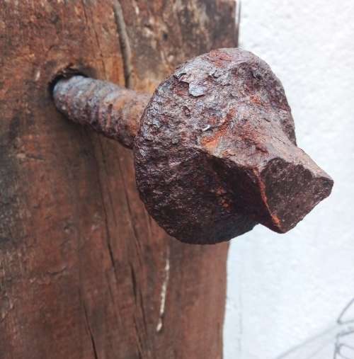 Piece of sleeper with a original SAR screw attached to it, from Merriman station NC / Circa 1900`s