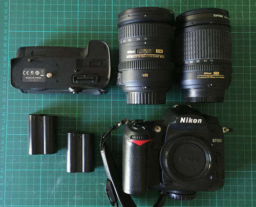 Nikon D7000 - 2 lenses, grip and extras
