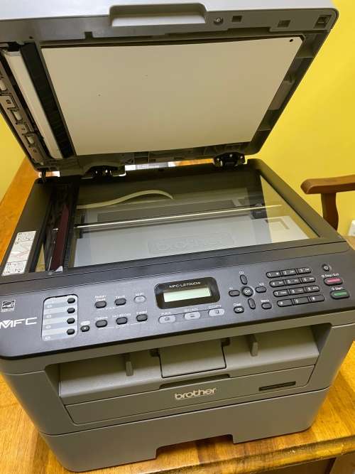 Brother MFC-L2700DW
