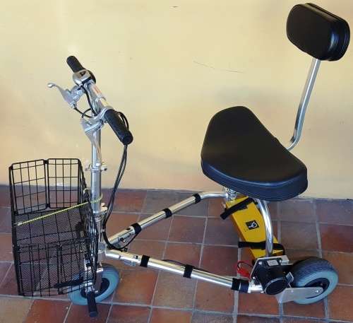 TravelScoot Deluxe Worlds lightest & most compact Travel Mobility Scooter - As New!!!