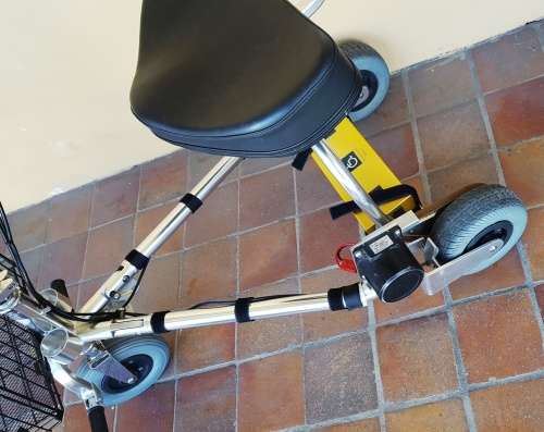 TravelScoot Deluxe Worlds lightest & most compact Travel Mobility Scooter - As New!!!