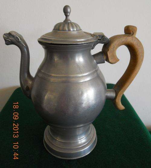 Pewter Coffee Pot ~ Height 22cm