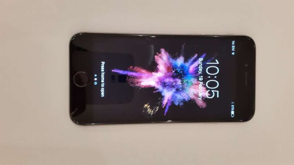 Apple iphone 6 128GB Space Grey Boxed!!!