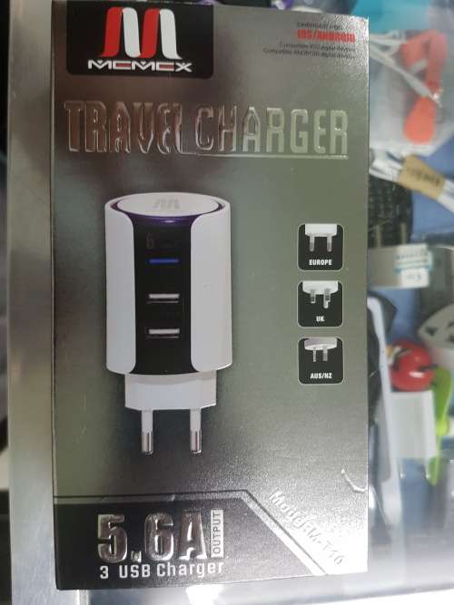 "FAST CHARGER" 3 Port USB Phone Charger 5.6A