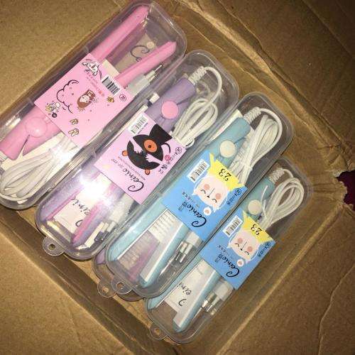 mini hair straightener