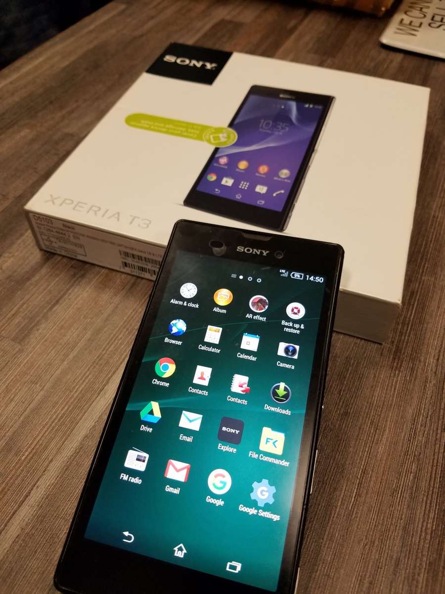 Samsung S4 And Xperia T3 plus Free VR Box - Winner takes All!